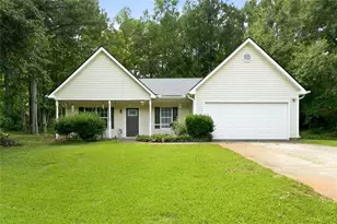 315 Wild Turkey Ln, Locust Grove, GA 30248 - Photo 2
