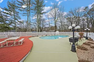 14605 Cogburn Rd, Alpharetta, GA 30004 - Photo 40