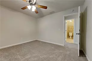 1555 Rose Pointe Dr, Loganville, GA 30052 - Photo 12