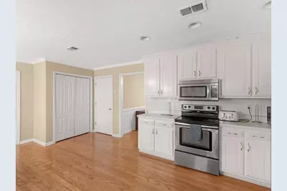 112 Crown Oaks Drive, Stockbridge, GA 30281 - Photo 8