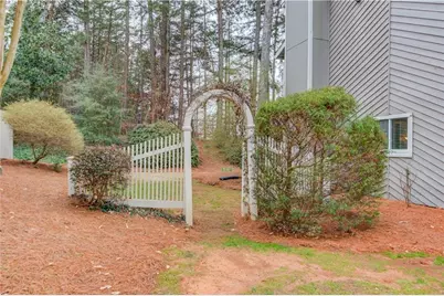5618 Woodmont Boulevard, Peachtree Corners, GA 30092 - Photo 28