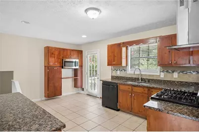 4390 Valley Brook Lane, College Park, GA 30349 - Photo 8