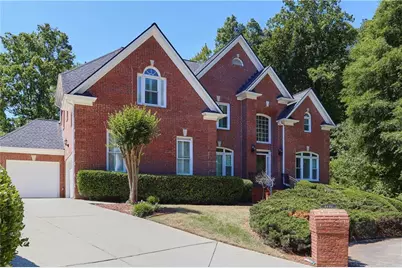 2381 Oak Grove Meadows, Decatur, GA 30033 - Photo 2