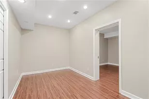 2381 Oak Grove Meadows, Decatur, GA 30033 - Photo 38