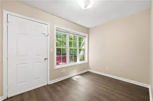135 Davis Mill Ct, Lawrenceville, GA 30044 - Photo 10
