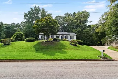 745 Greenwood Lane SW, Atlanta, GA 30331 - Photo 4