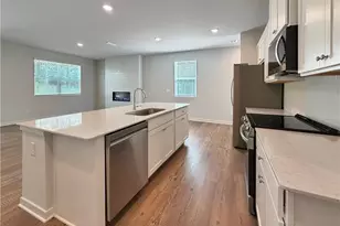 7449 Quinn Pl, Flowery Branch, GA 30542 - Photo 8