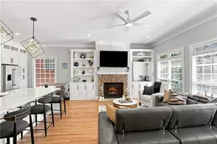 1003 Wescott Ln, Sandy Springs, GA 30319 - Photo 10