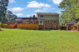 2511 Flagsmoor Dr, Snellville, GA 30078 - Photo 26