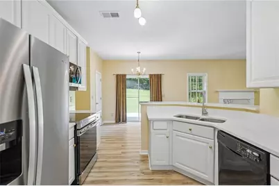 382 Silverthorn, Marietta, GA 30064 - Photo 16