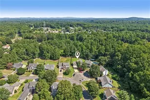382 Silverthorn, Marietta, GA 30064 - Photo 6