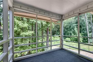 1516 Wingate Way, Sandy Springs, GA 30350 - Photo 20