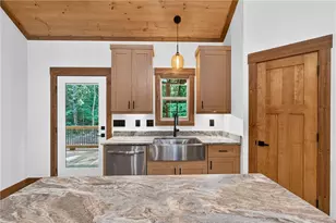 116 Reindeer Ln, Talking Rock, GA 30175 - Photo 10