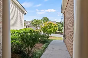 4617 Eden Ridge Dr, Acworth, GA 30101 - Photo 4