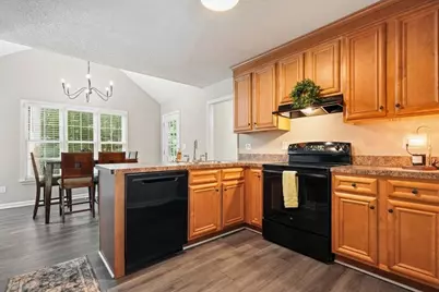 714 Players Court, Woodstock, GA 30189 - Photo 6