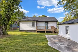 2484 Calvin Ave, East Point, GA 30344 - Photo 4