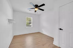 2484 Calvin Ave, East Point, GA 30344 - Photo 12