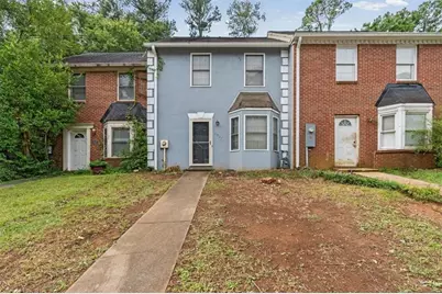 2927 Governors Court, Marietta, GA 30066 - Photo 2