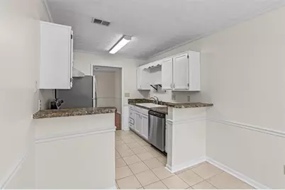 2927 Governors Court, Marietta, GA 30066 - Photo 6