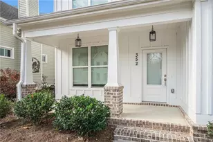 352 Davis St, Monroe, GA 30655 - Photo 8