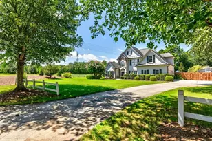 6255 Chestnut Hill Rd, Flowery Branch, GA 30542 - Photo 1