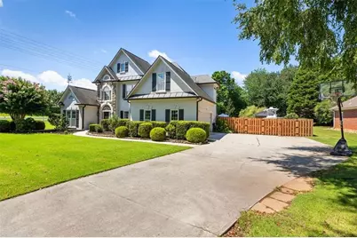6255 Chestnut Hill Road, Flowery Branch, GA 30542 - Photo 2