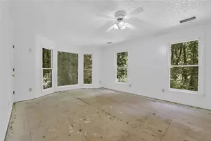 424 Sherwood Dr, Woodstock, GA 30188 - Photo 10