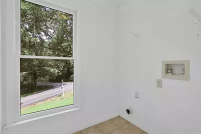 424 Sherwood Drive, Woodstock, GA 30188 - Photo 20