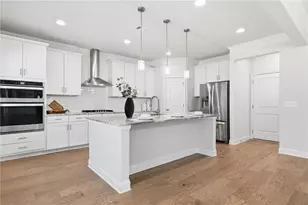 2000 Harvester Ln, Buford, GA 30518 - Photo 16
