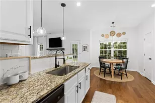 12620 Morningpark Cir, Milton, GA 30004 - Photo 8