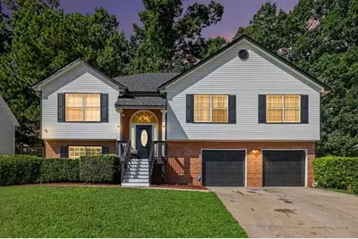 985 Under Ct, Sugar Hill, GA 30518 - Photo 2