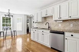 4575 Summerset Dr, Gainesville, GA 30507 - Photo 14