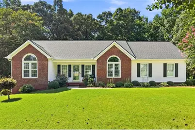 4575 Summerset Drive, Gainesville, GA 30507 - Photo 1