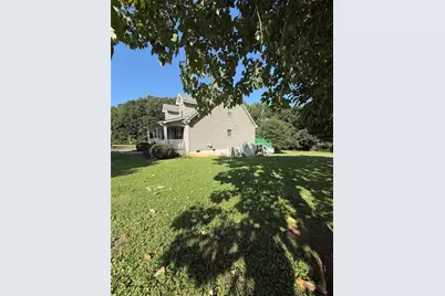 1986 Hewell Road NW, Dewy Rose, GA 30634 - Photo 2