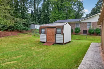 513 Midland Park Drive, Stone Mountain, GA 30087 - Photo 30
