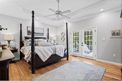 175 Forrest Lake Drive, Sandy Springs, GA 30327 - Photo 14