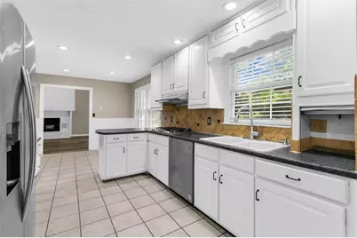3722 Southgate Drive SW, Lilburn, GA 30047 - Photo 14