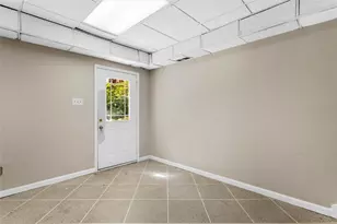 3722 Southgate Dr SW, Lilburn, GA 30047 - Photo 58