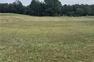 31 Adams Dr, Commerce, GA 30530 - Photo 1