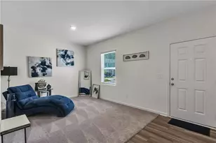 289 Pond Ct, Hoschton, GA 30548 - Photo 4