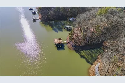 6427 Point Twenty Two, Gainesville, GA 30506 - Photo 4