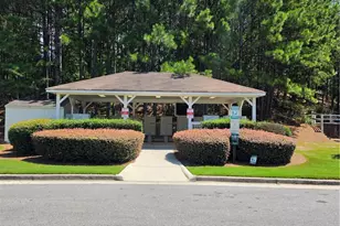 2846 Parkway Close, Lithonia, GA 30058 - Photo 32