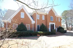 105 View Hill Ct, Sandy Springs, GA 30350 - Photo 1