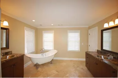 105 View Hill Court, Sandy Springs, GA 30350 - Photo 8