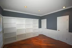 105 View Hill Ct, Sandy Springs, GA 30350 - Photo 14