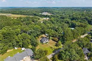 139 Myrtle St, Toccoa, GA 30577 - Photo 22