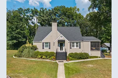 139 Myrtle Street, Toccoa, GA 30577 - Photo 2
