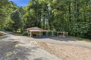 3992 Doc Sams Rd, Cumming, GA 30028 - Photo 66