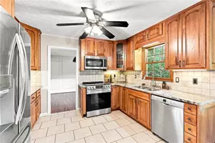 113 Jamestown Ct SW, Lilburn, GA 30047 - Photo 14