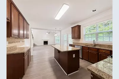 740 Courageous Court, Lawrenceville, GA 30043 - Photo 8